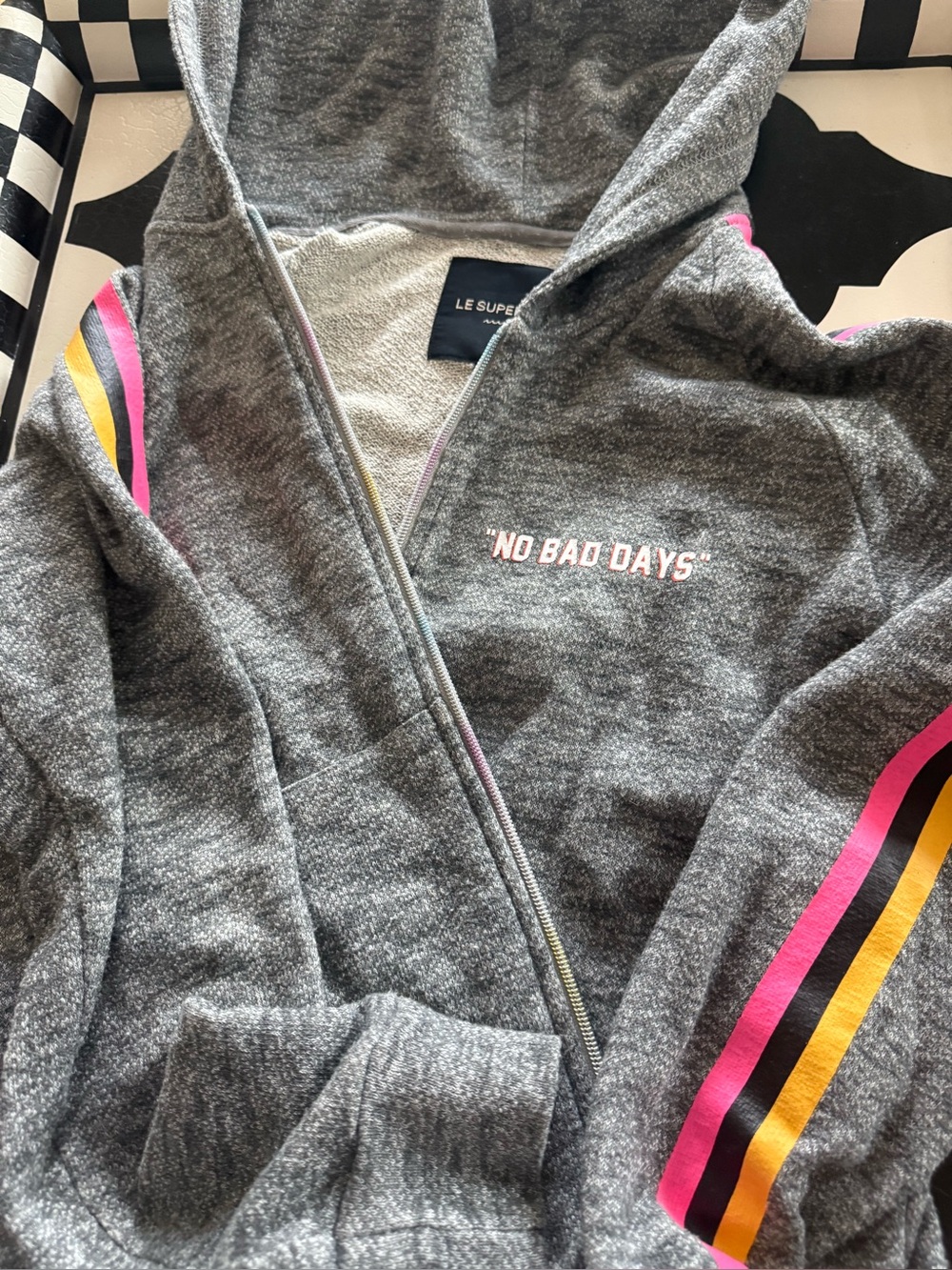 Le Superbe Women's 'No Bad Days' Gray Zip Hoodie with Pink & Yellow Stripes